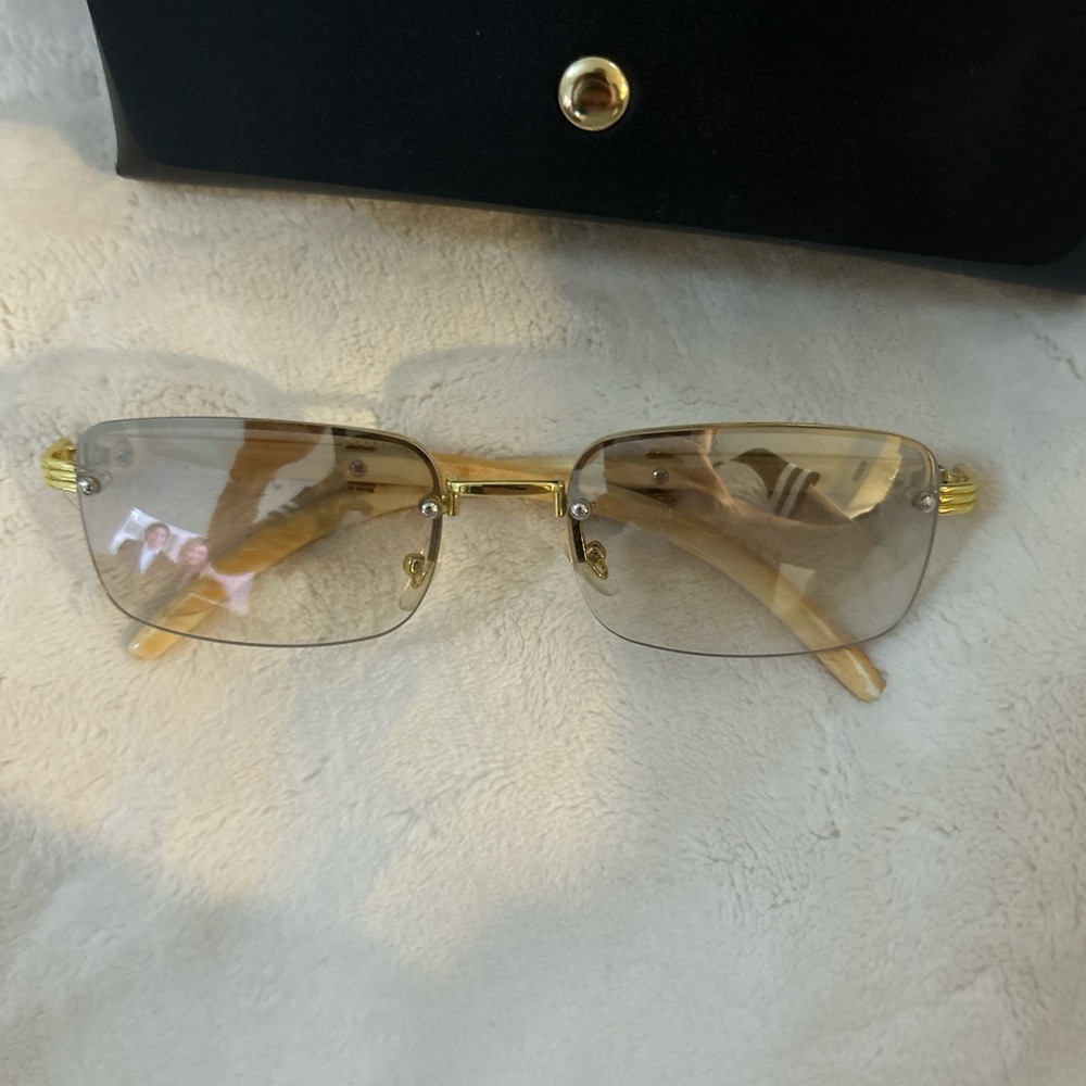Womens Y2K Silver Grey Translucent Shiny Star Sunglasses Glasses